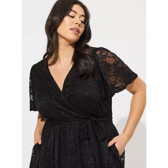 Torrid Mini Lace Wrap Dress Black Tie Stretch Hi-Lo Skater Stretch Plus Size 4X - Picture 3 of 13
